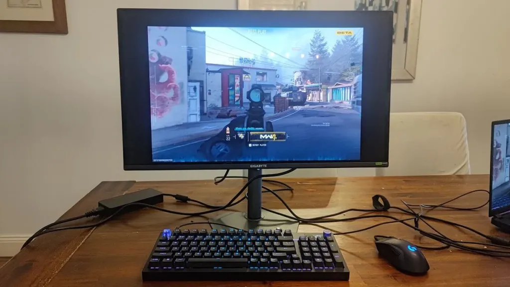 Gigabyte GO27Q24A displaying a reduced resolution mode via the Tactical Switch