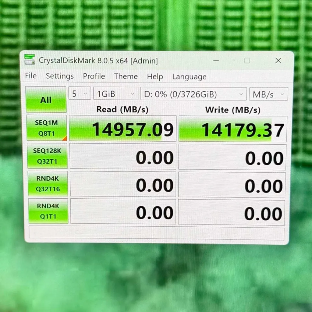 Optimus GX PRO 8100 CrystalDiskMark results CrystalDiskMark benchmark results for the Sandisk Optimus GX PRO 8100